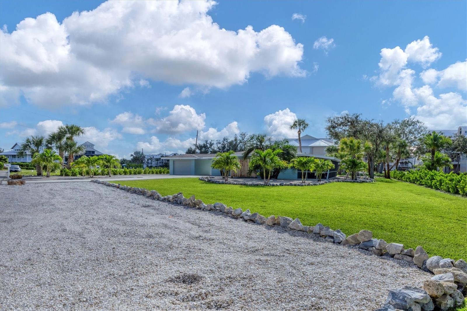 CAPE HAZE RESUB BLK U - Residential Lease