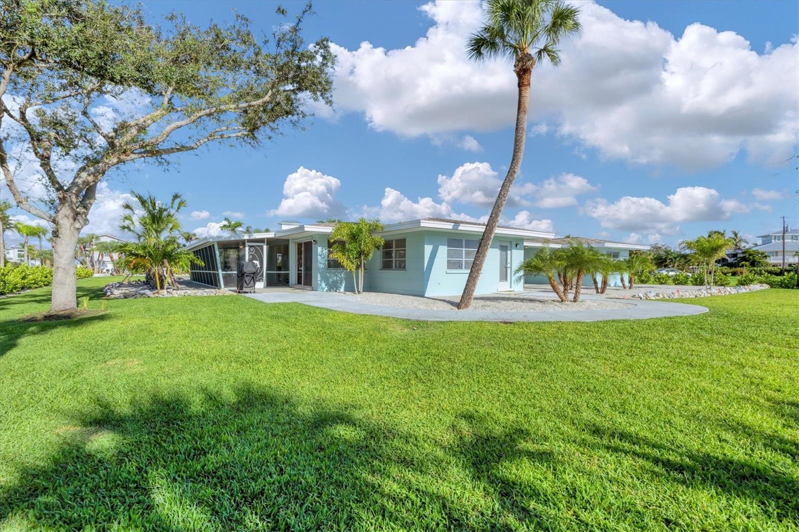 CAPE HAZE RESUB BLK U - Residential Lease