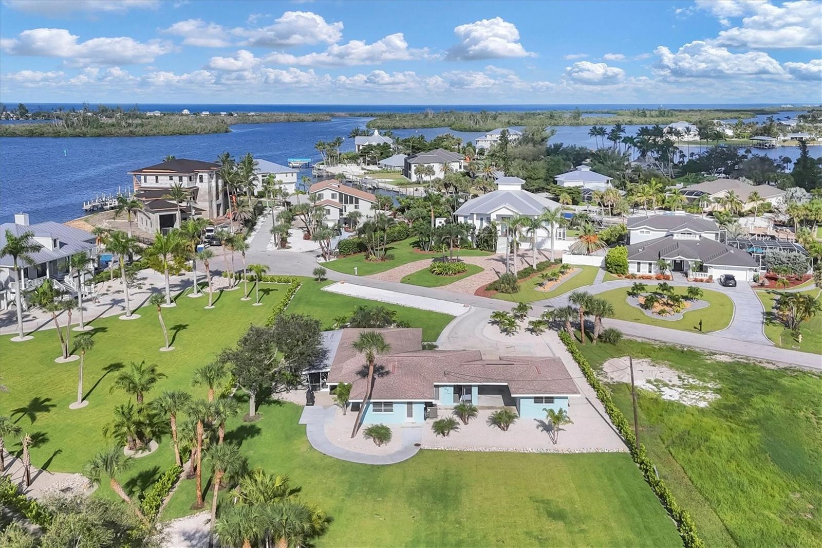 CAPE HAZE RESUB BLK U - Residential Lease