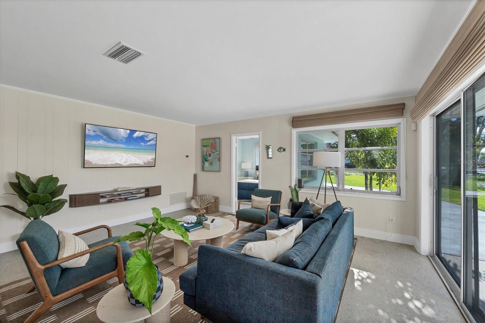 CAPE HAZE RESUB BLK U - Residential Lease