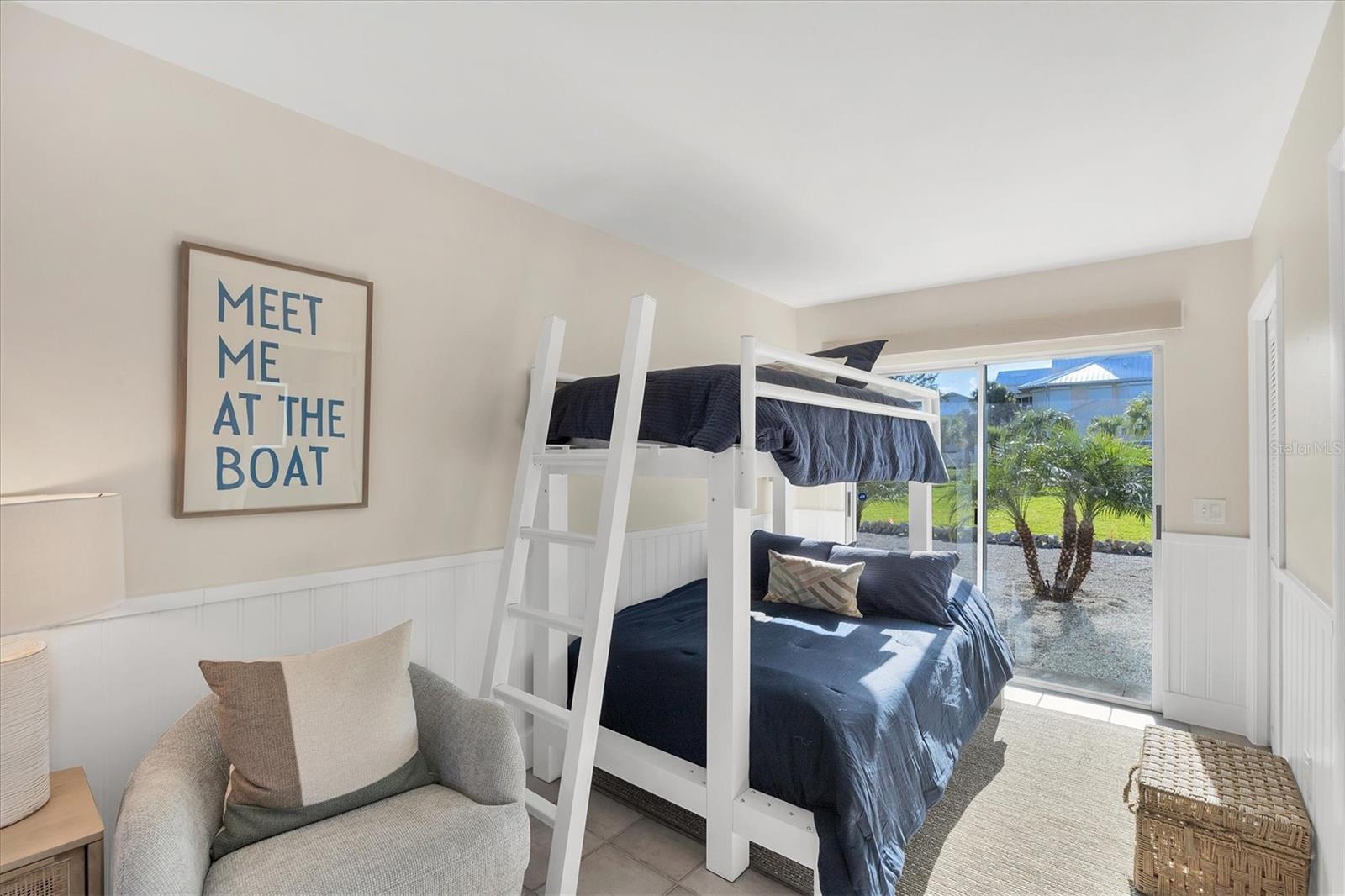 CAPE HAZE RESUB BLK U - Residential Lease