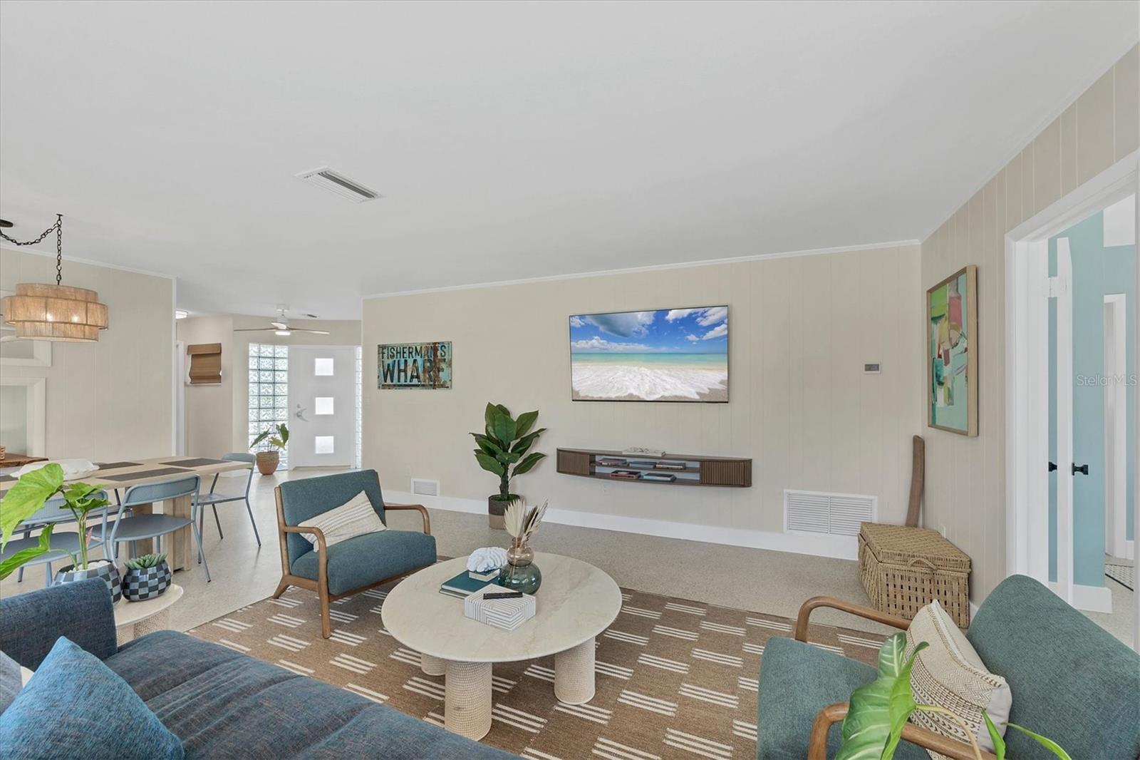 CAPE HAZE RESUB BLK U - Residential Lease