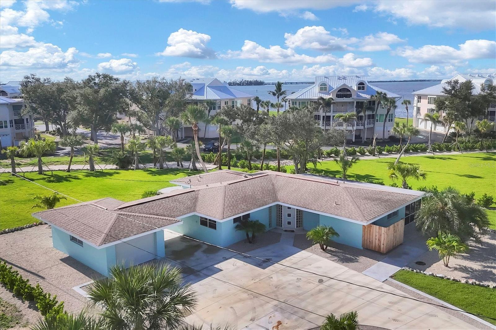 CAPE HAZE RESUB BLK U - Residential Lease