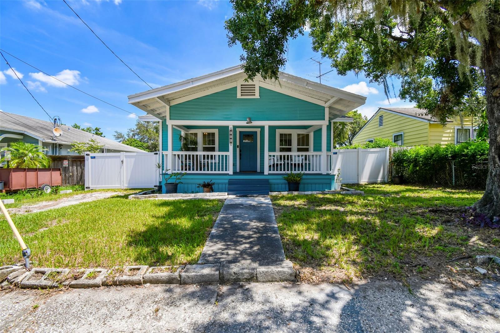 111 W IDA STREET