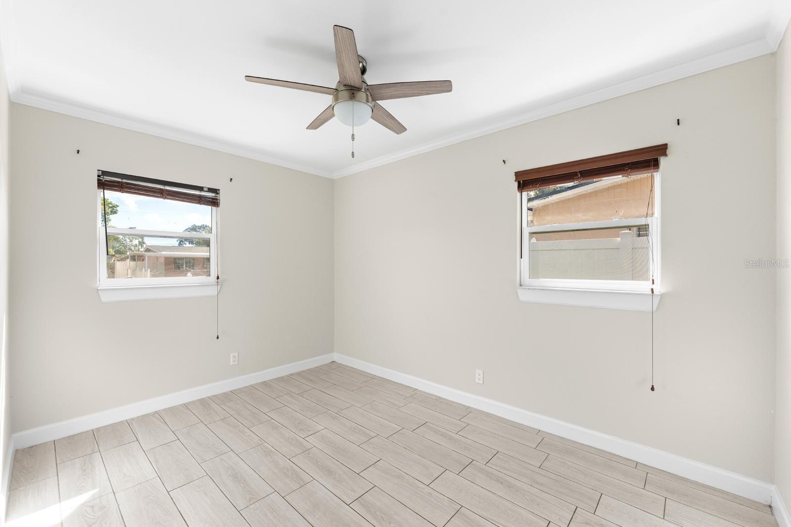 PINE CREST VILLA ADD 5 - Residential