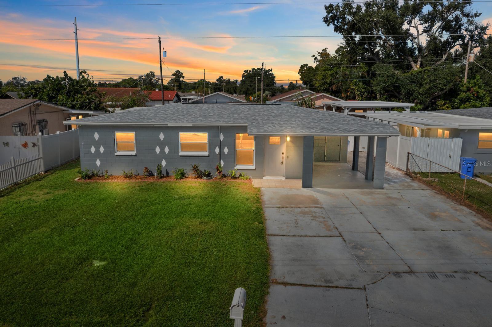 PINE CREST VILLA ADD 5 - Residential