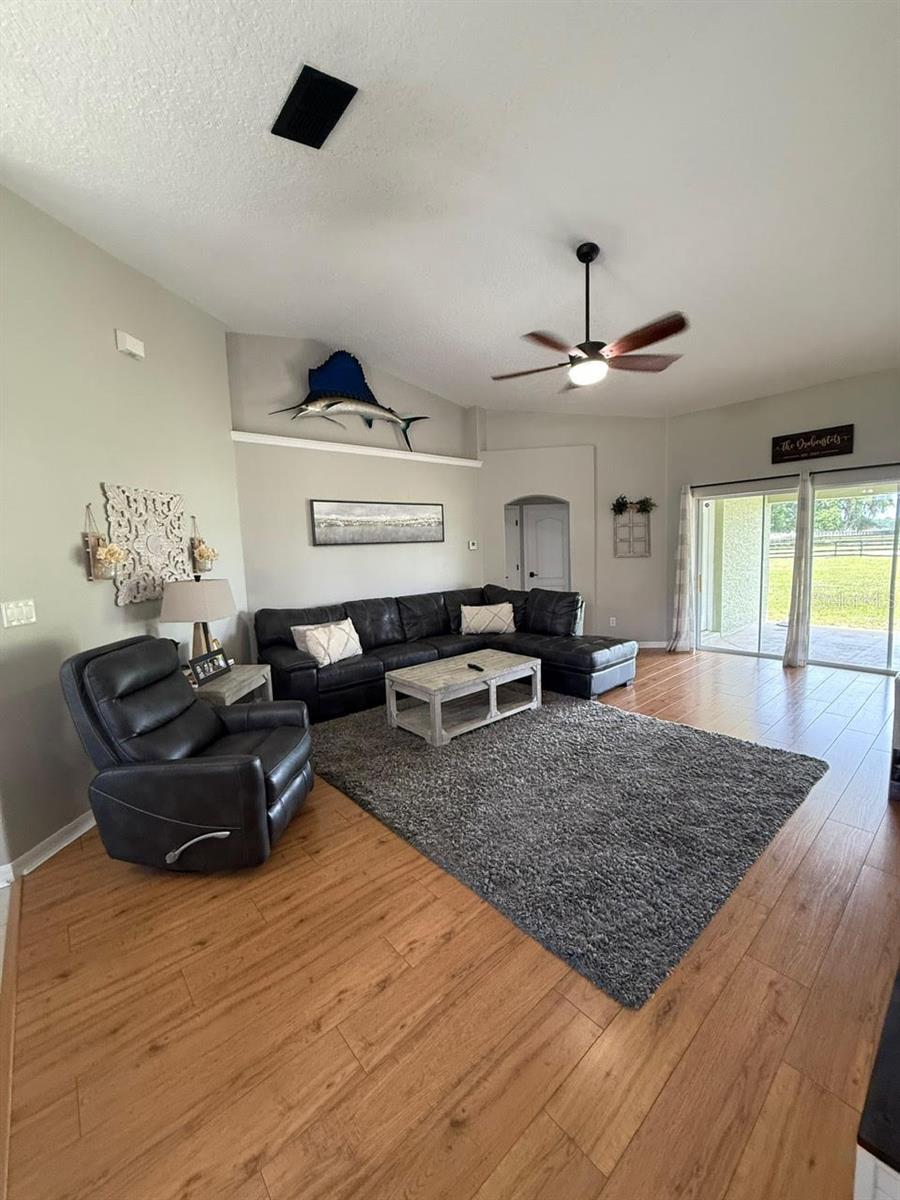ACREAGE & UNREC - Residential