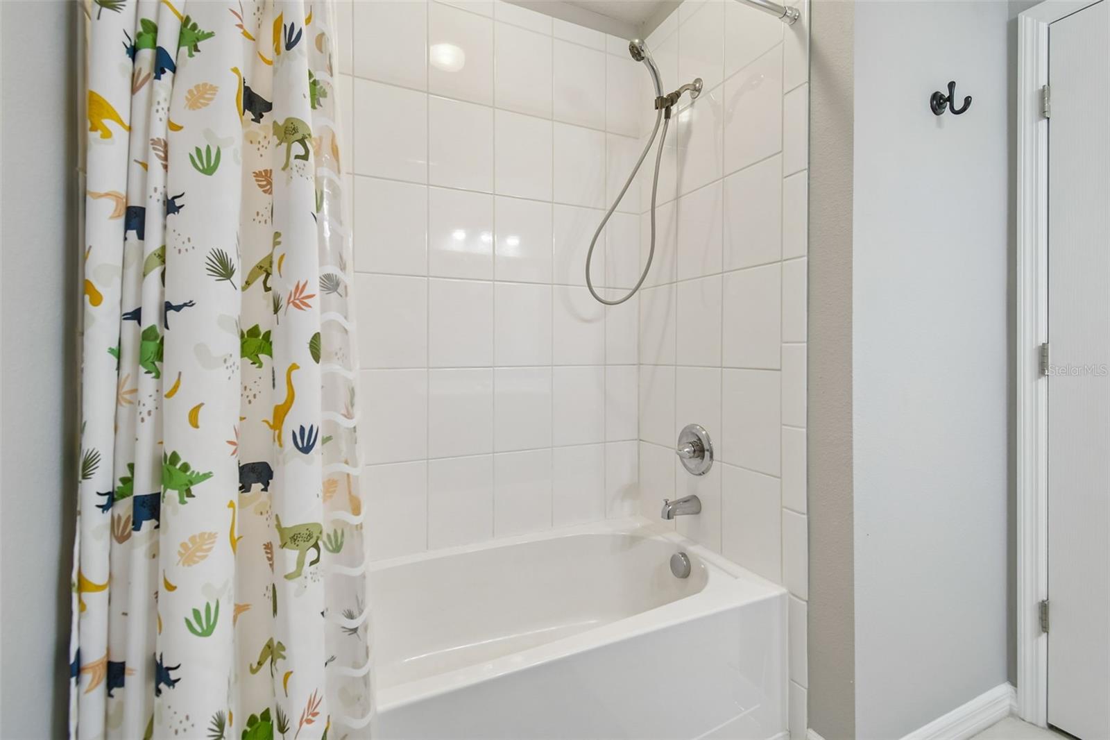 BROADWAY CENTRE TWNHMS - Residential