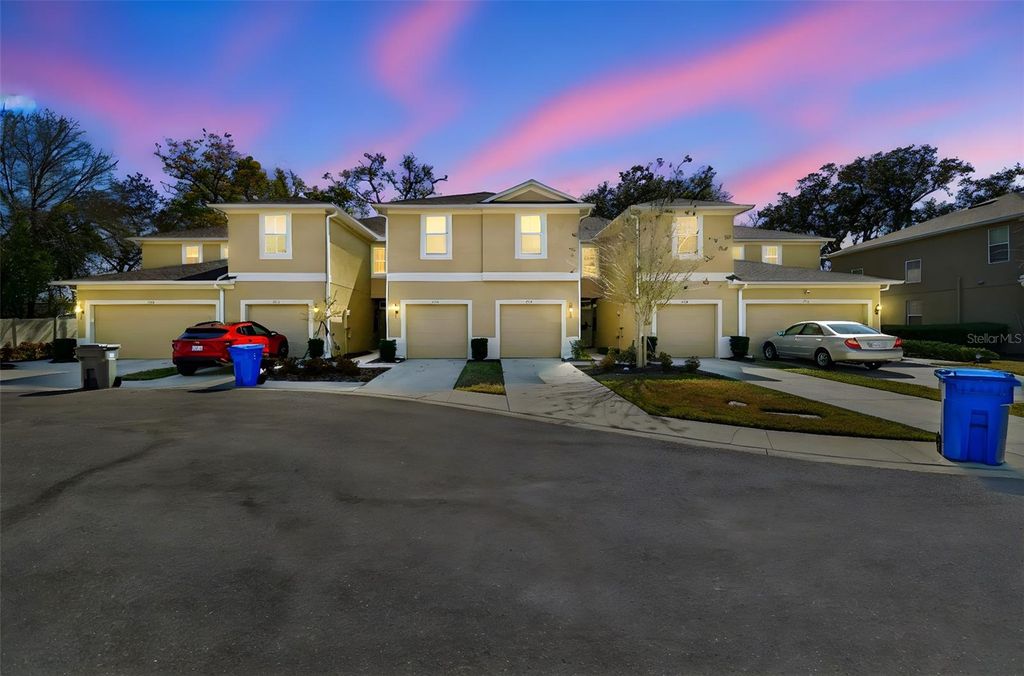 Photo of 2109 Broadway View Avenue, Brandon, FL 33510 (MLS # TB8474707)