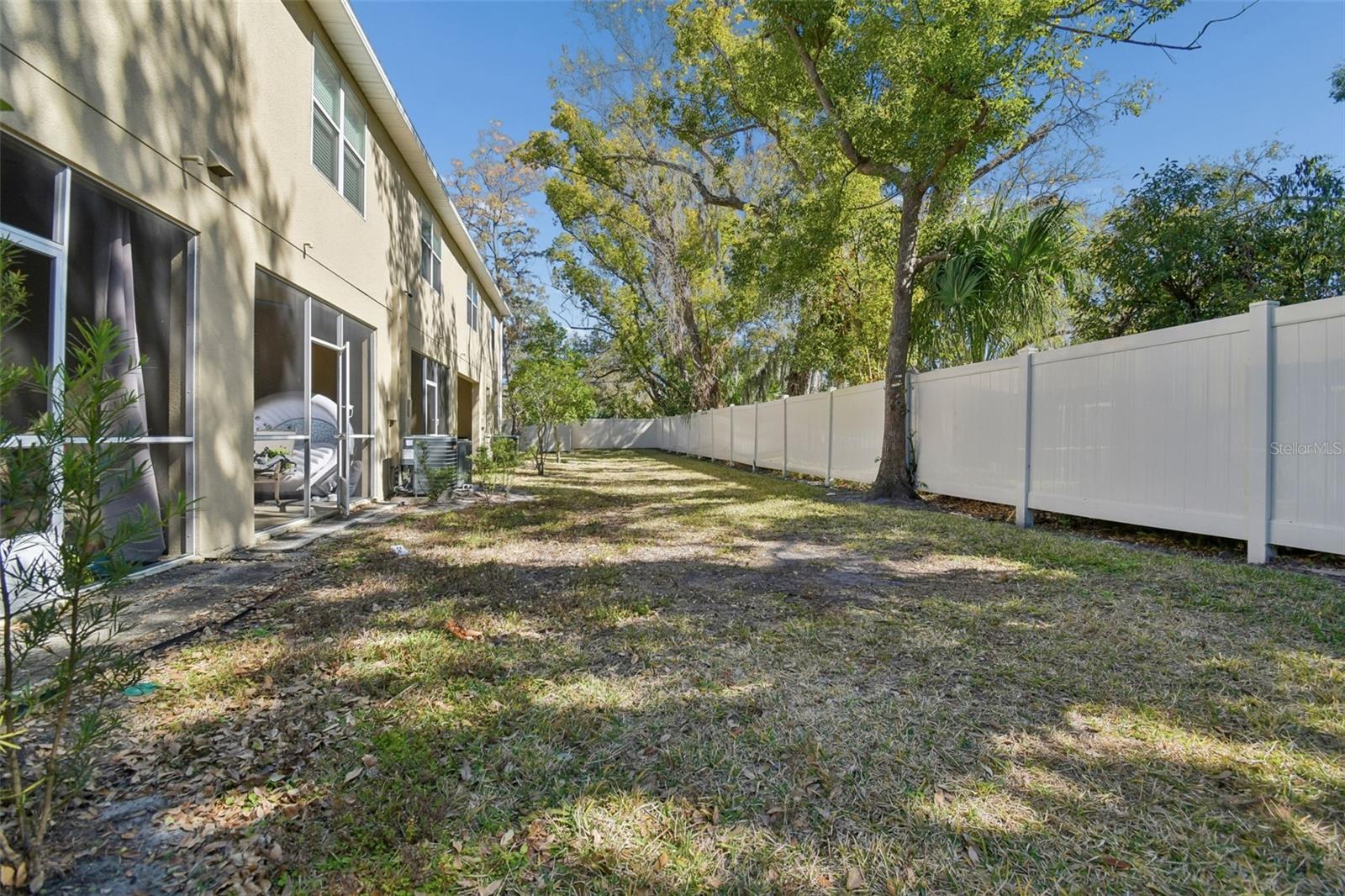 BROADWAY CENTRE TWNHMS - Residential