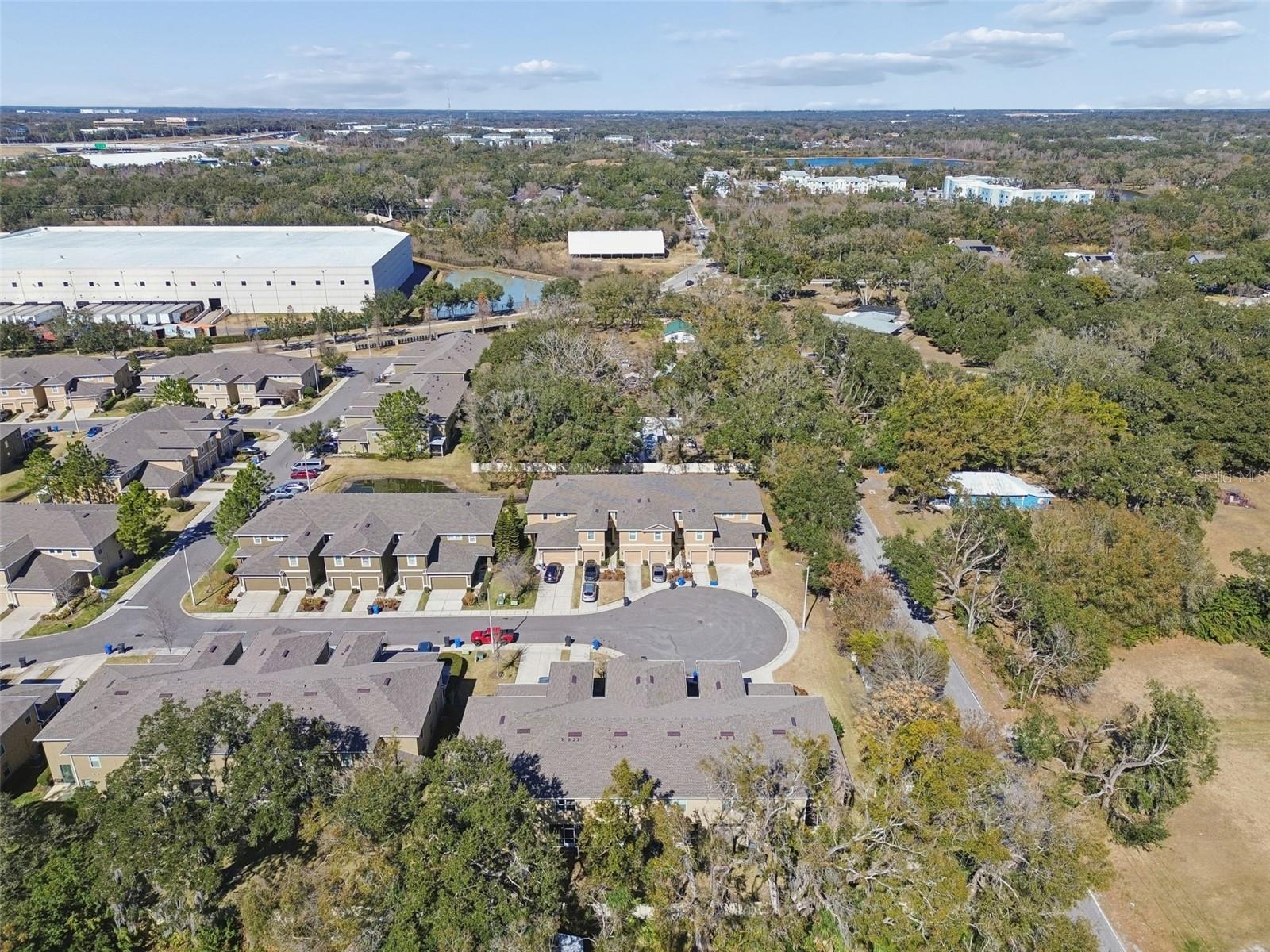 BROADWAY CENTRE TWNHMS - Residential