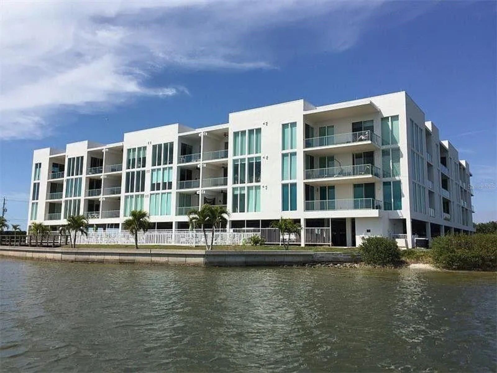 Annual Furnished Condo Rental at "Red Fish" on Lemon Bay, Englewood
REDUCED TO 2019 RENTAL RATES. BEAUTIFUL WATER FRONT CONDO WITH BOAT DOCK AND LIFT!
Wake up each morning surrounded by the serene beauty of
Lemon Bay. This stunning, high-end condo in the "Red Fish" building
offers a luxurious and tranquil living experience. Enjoy your mornings with a
cup of coffee on one of the two open balcony porches as the warm water breeze
softly touches your skin.
The unit is incredibly open and spacious, offering ample
room for relaxation and entertainment. With a waterfront pool, you can take a
refreshing dip while enjoying the picturesque views. The condo's prime location
allows you to walk to the nearby beach, great restaurants, shopping centers, and
everything else you could desire for a comfortable and fulfilling lifestyle.
For those with a passion for boating, this condo comes with
a boat dock and lift, providing convenient access to the bay. Please note that
annual rentals require the first month's rent, last month's rent, and a
security deposit.
Unfortunately, this condo building does not allow pets.