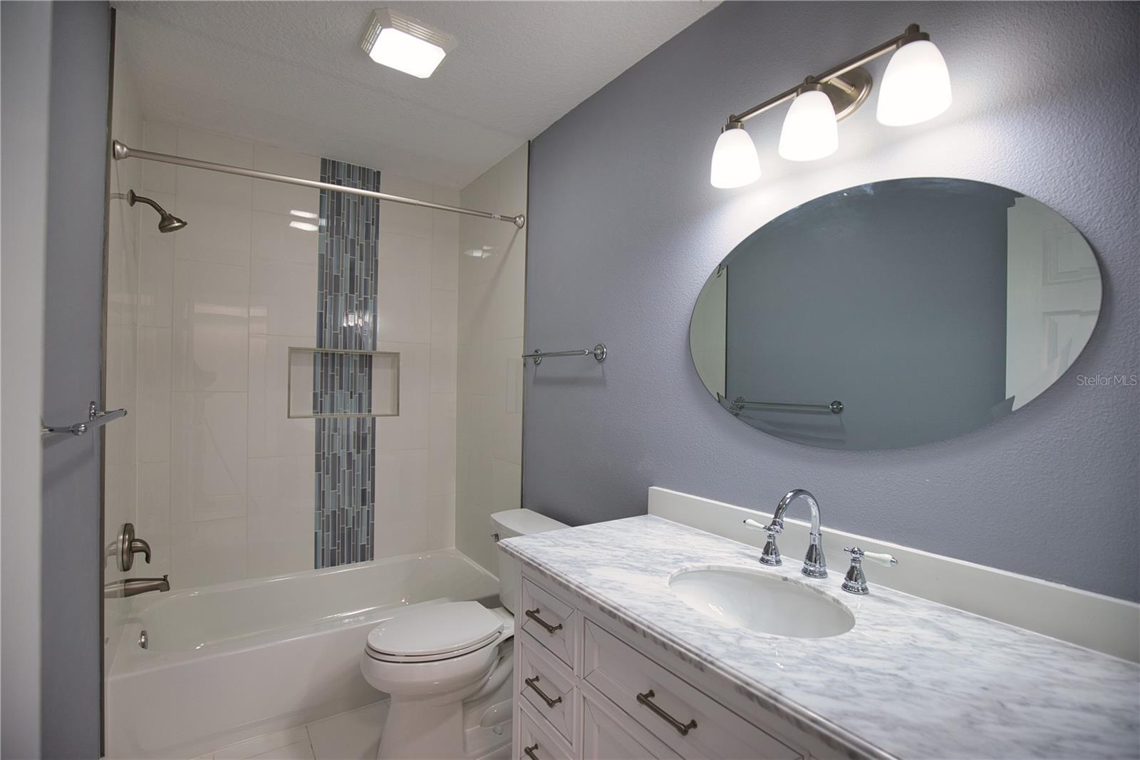 SOUTH VENICE - Residential Lease