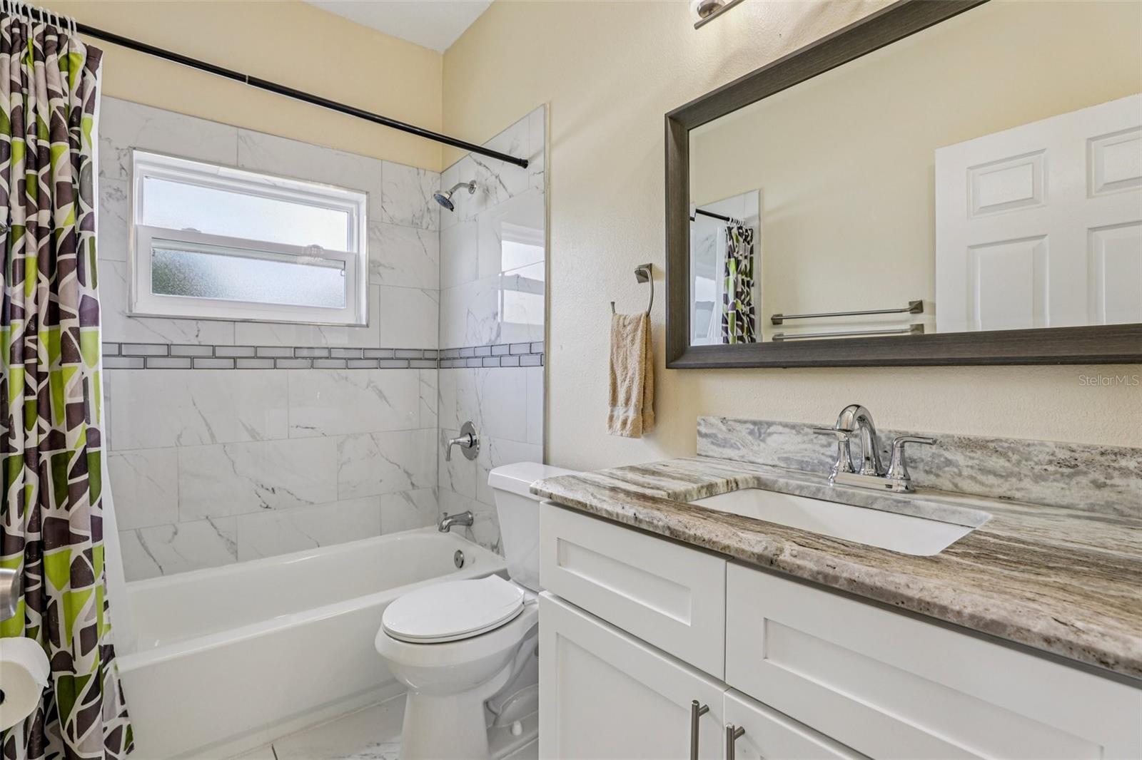 LAKE MANN SHORES ADD 01 - Residential