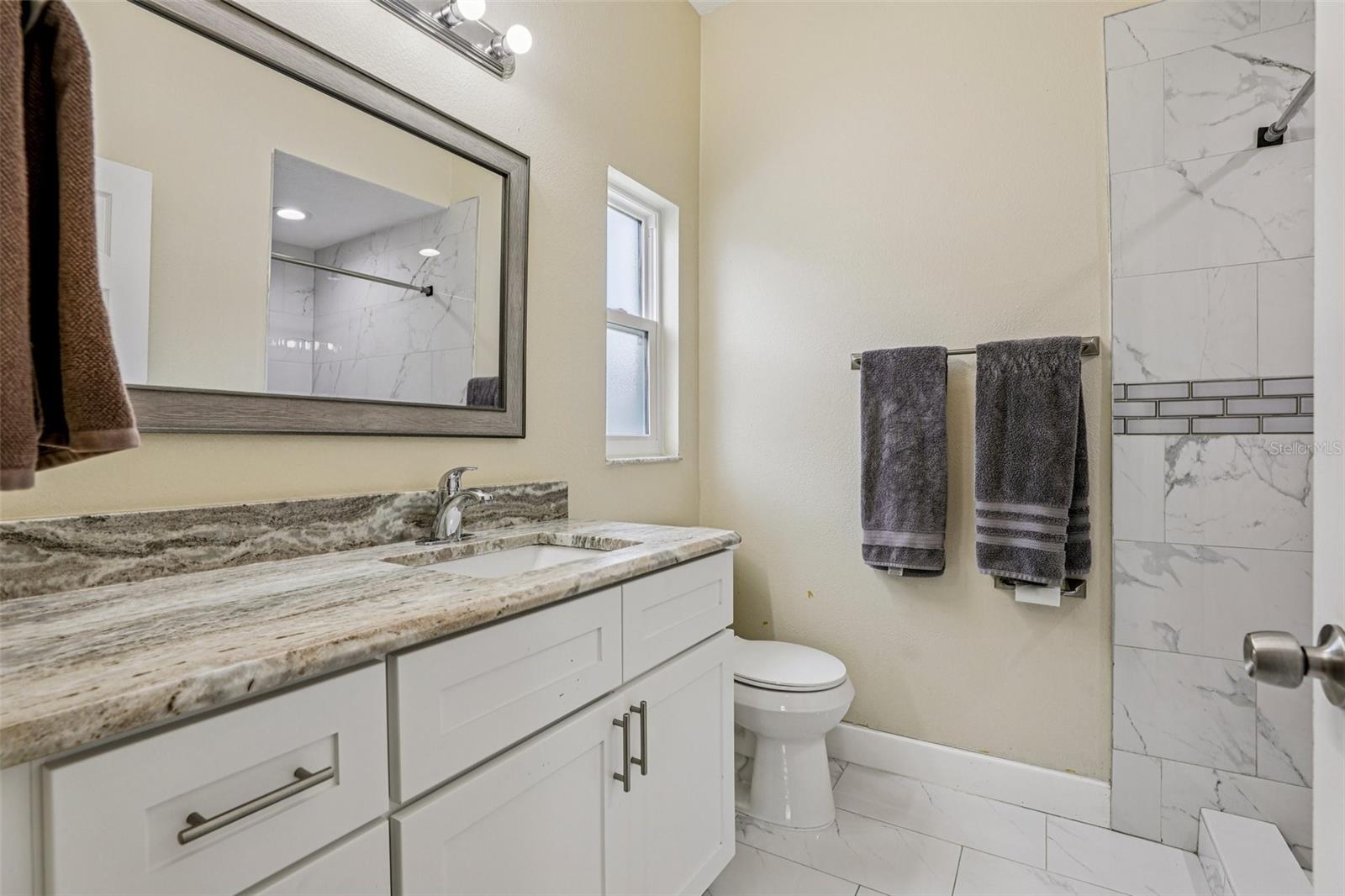 LAKE MANN SHORES ADD 01 - Residential