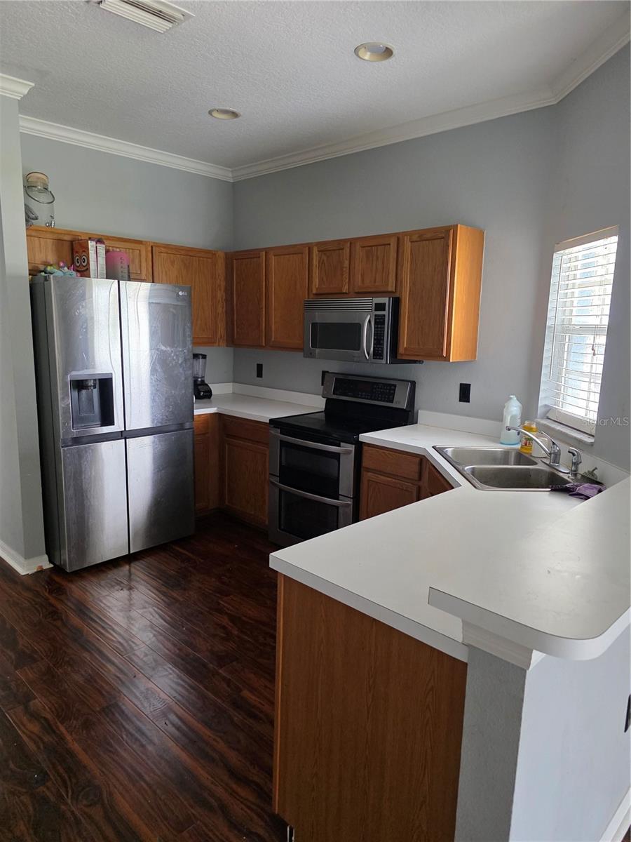13157 KINGS CROSSING DRIVE