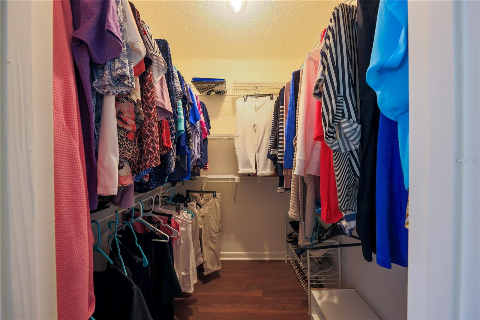 HIDDEN CRK VLS - Residential