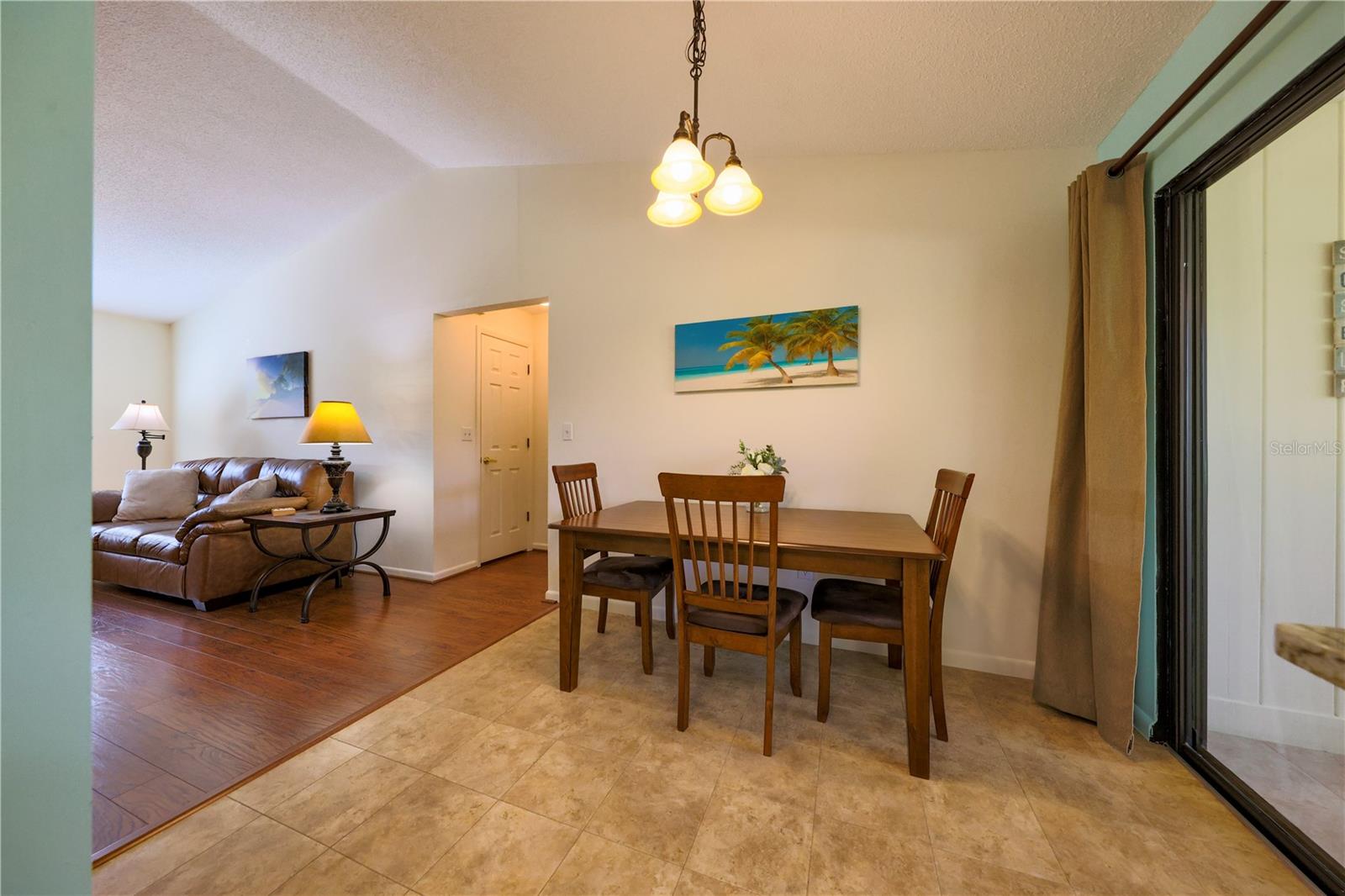 HIDDEN CRK VLS - Residential