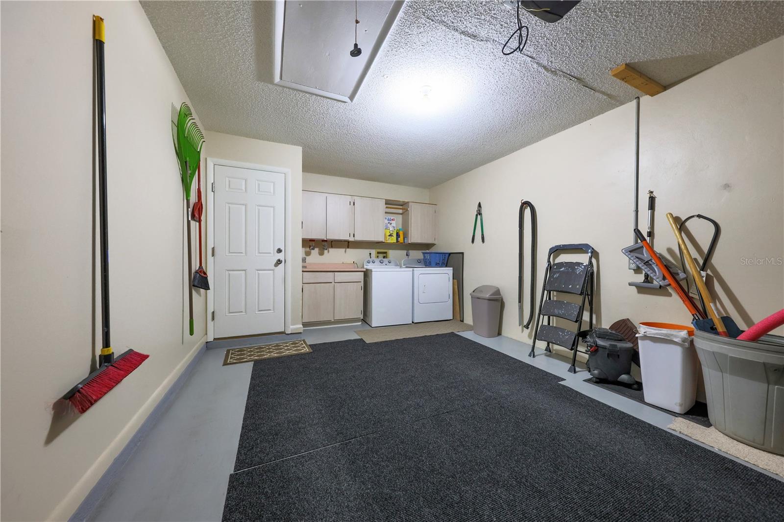 HIDDEN CRK VLS - Residential