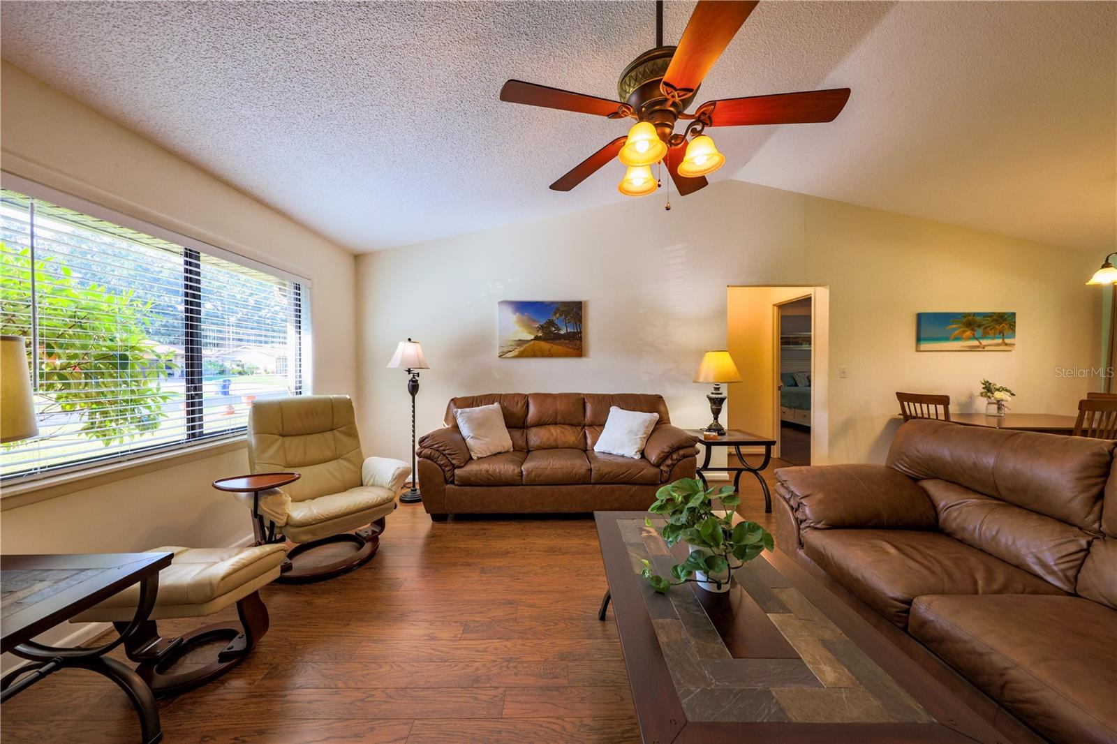 HIDDEN CRK VLS - Residential