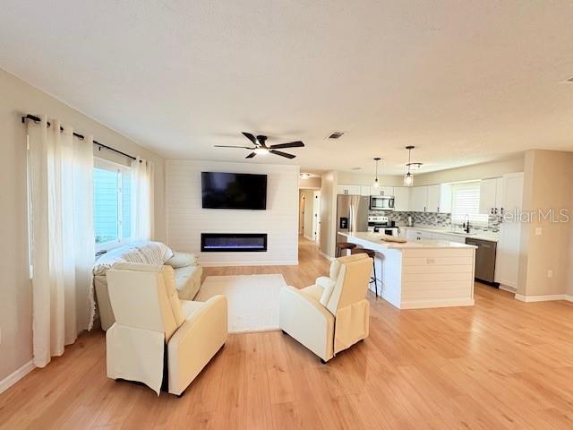 SPRUCE CRK SOUTH 09 - Residential