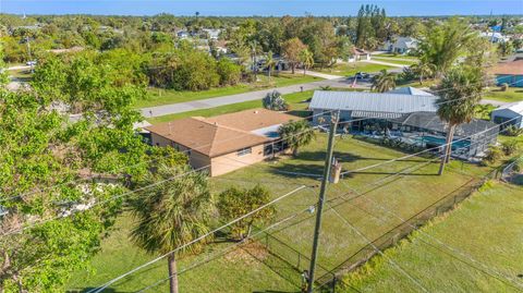 A home in PORT CHARLOTTE