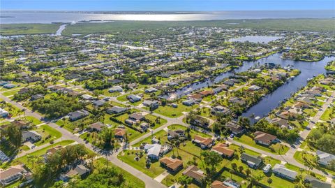 A home in PORT CHARLOTTE