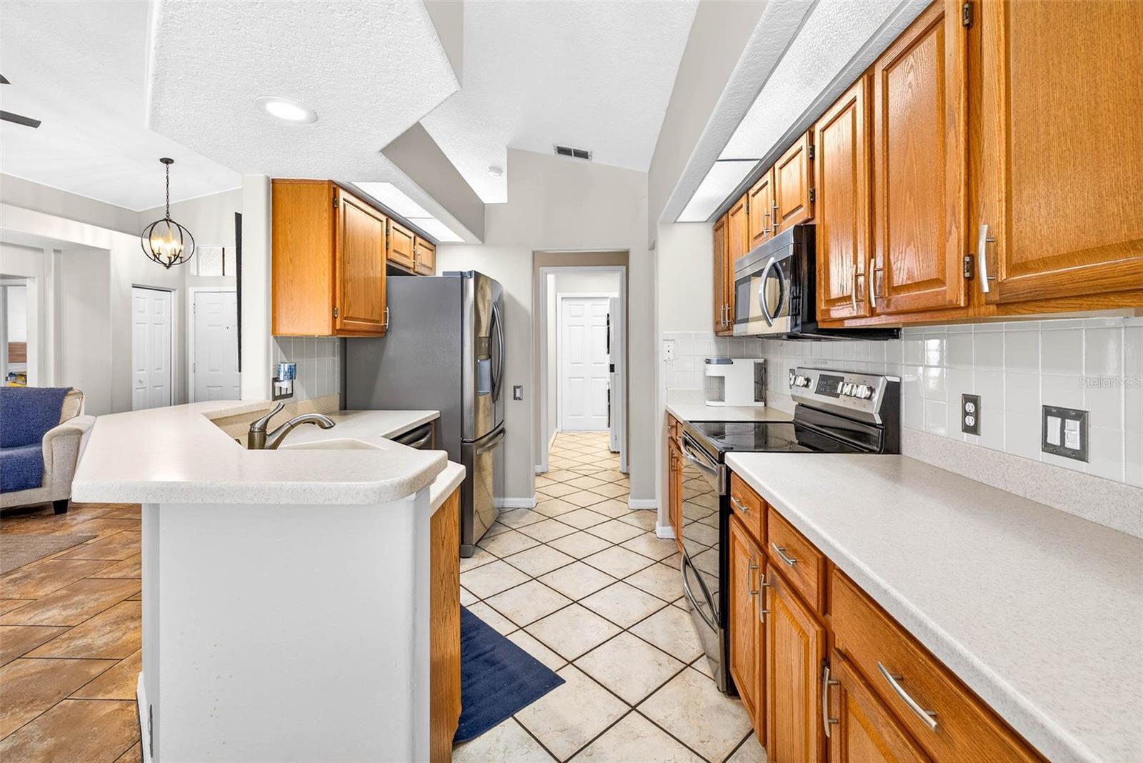 THE ESTATES - Residential