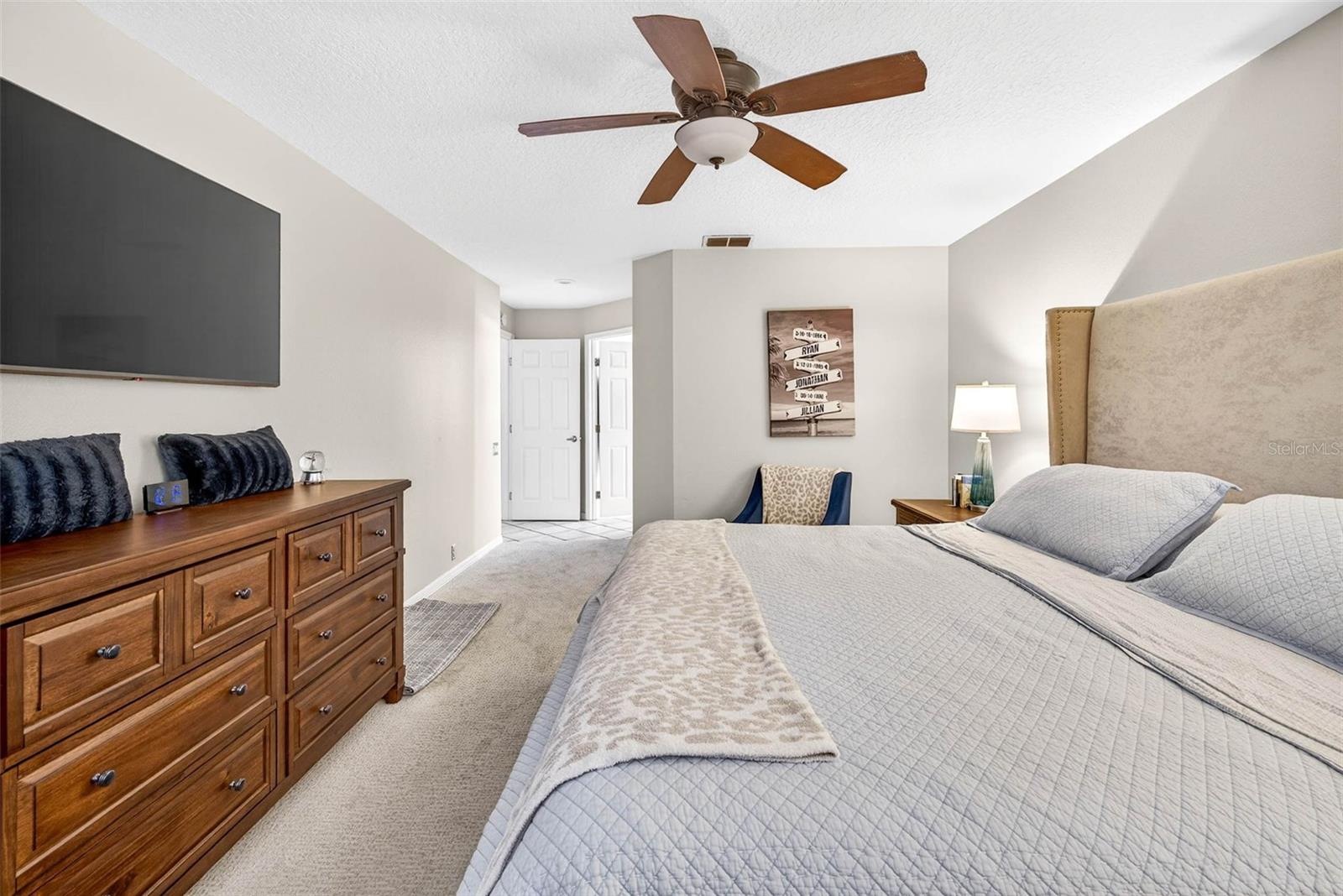 THE ESTATES - Residential