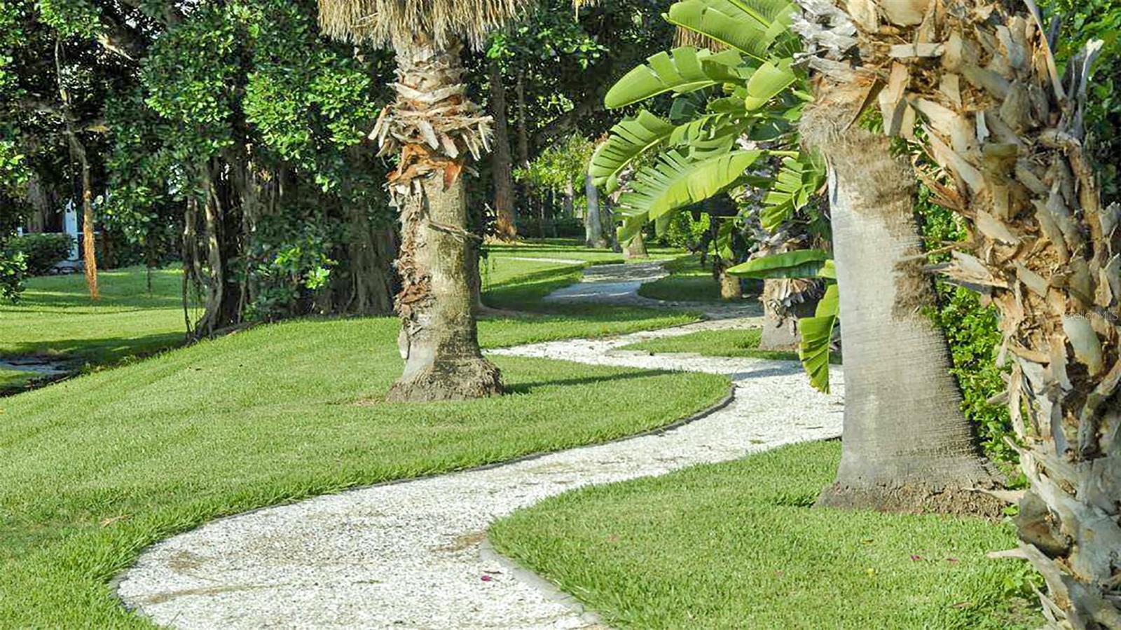 GULF & BAY CLUB BAYSIDE - Residential Lease