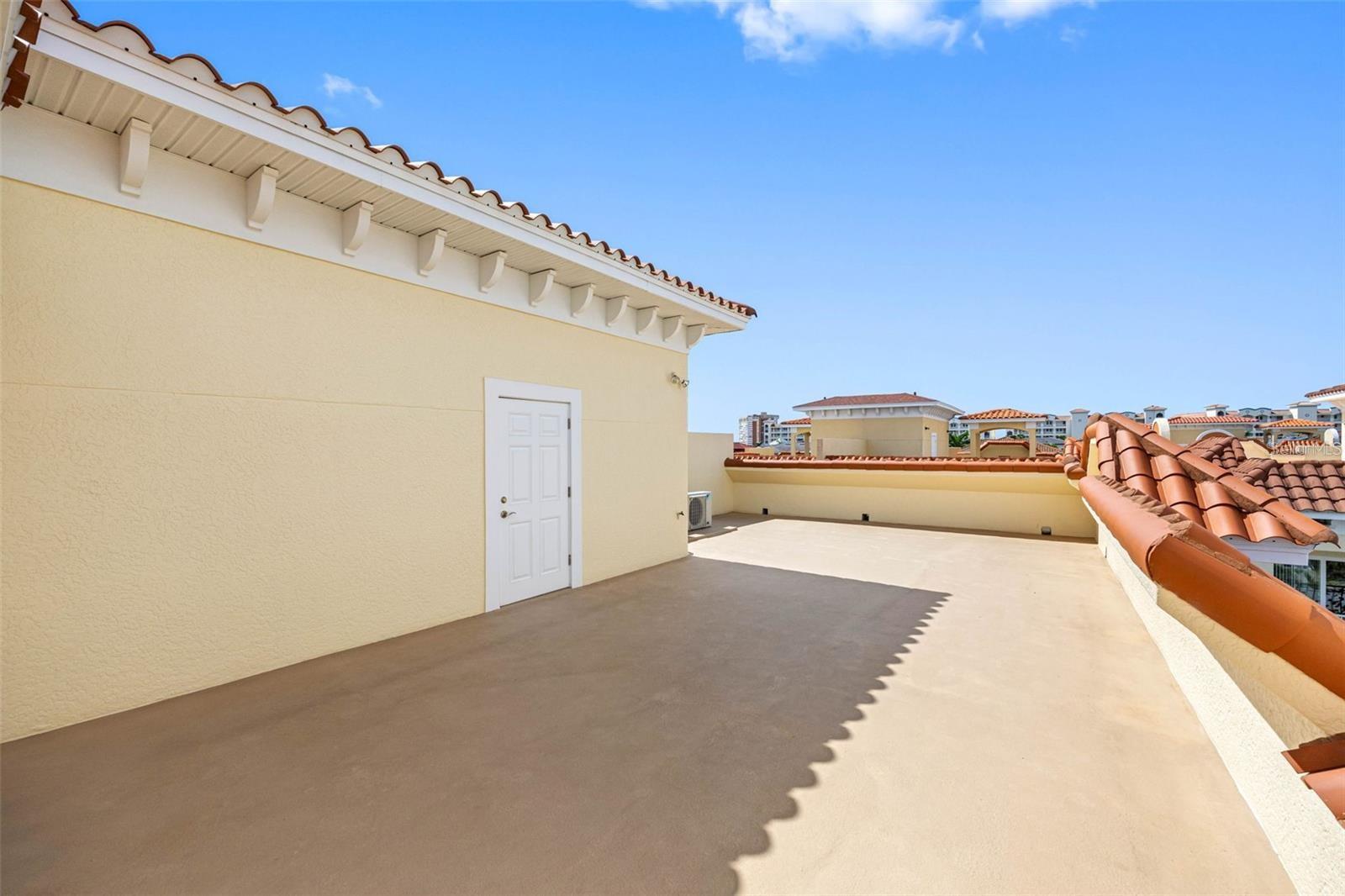 GAY SHORES - Residential