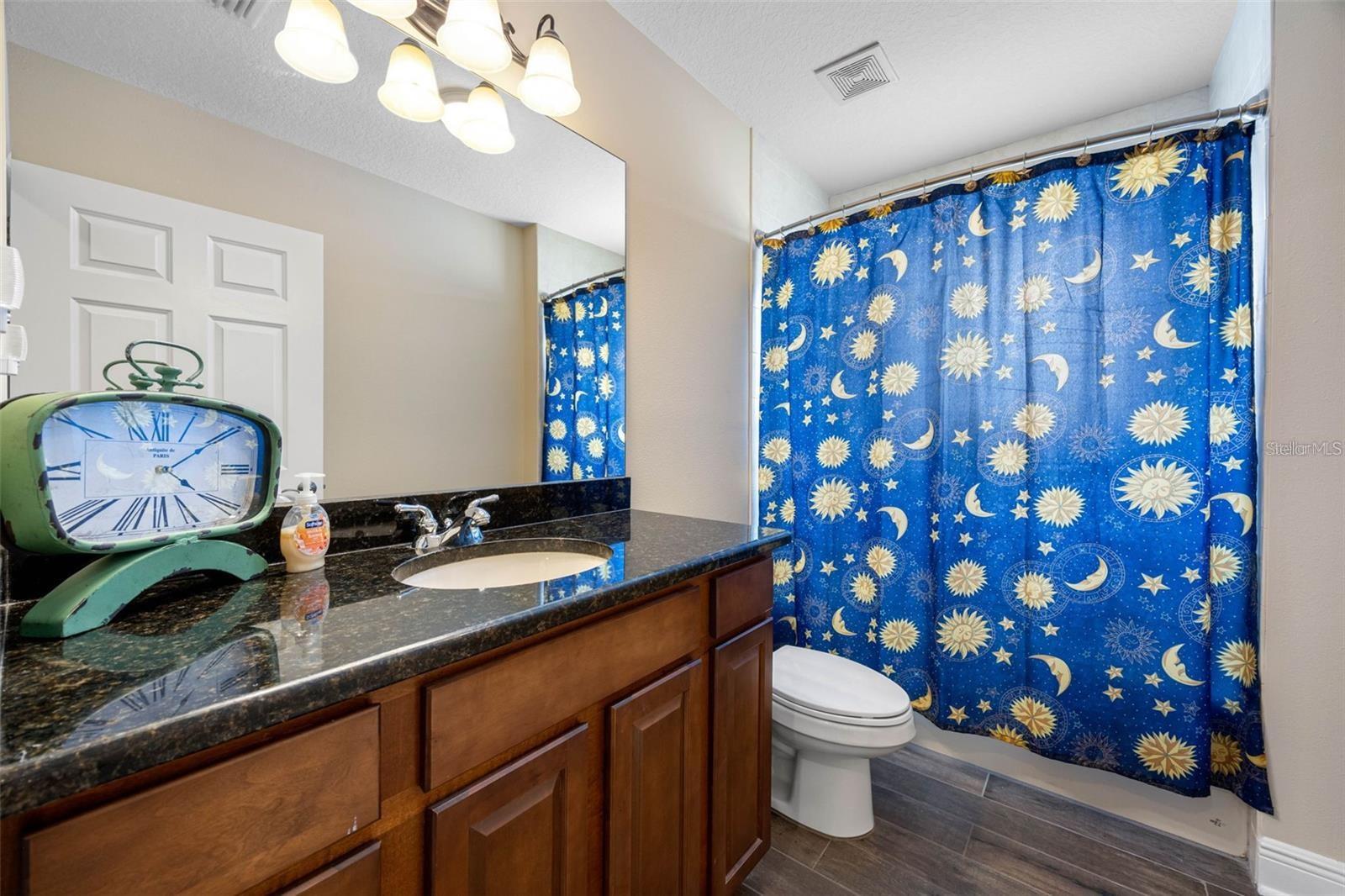 GAY SHORES - Residential