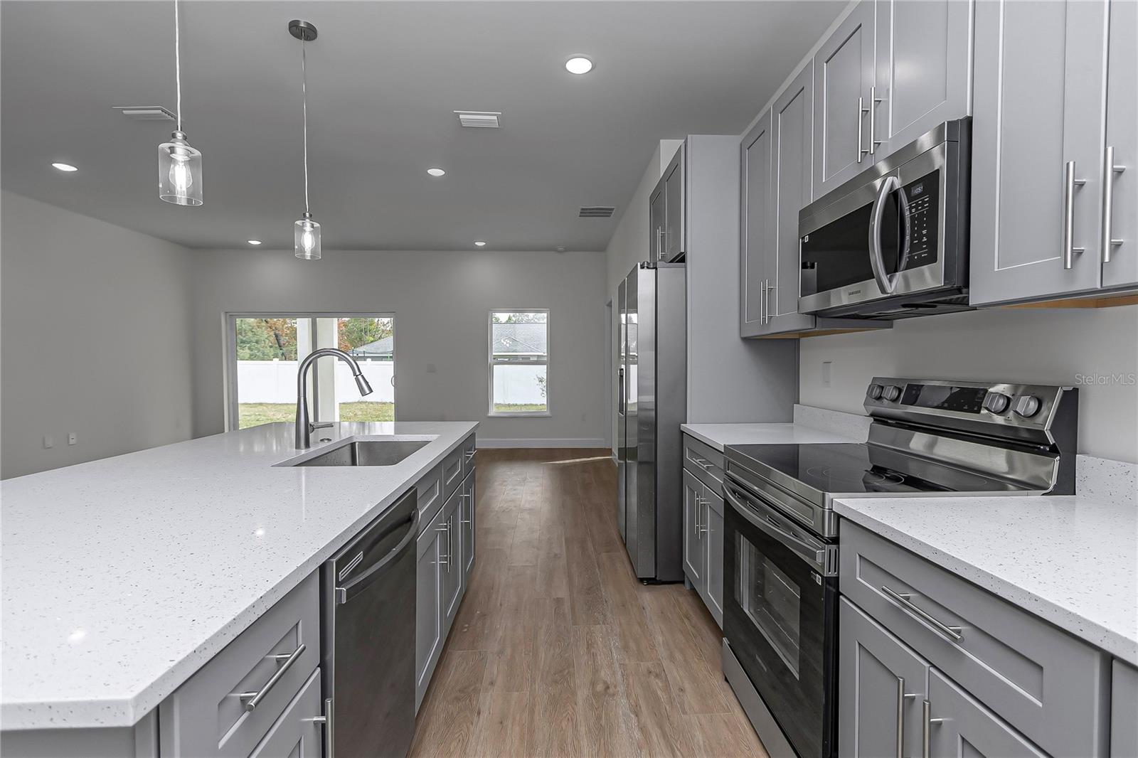 CITRUS SPGS UNIT 03 - Residential