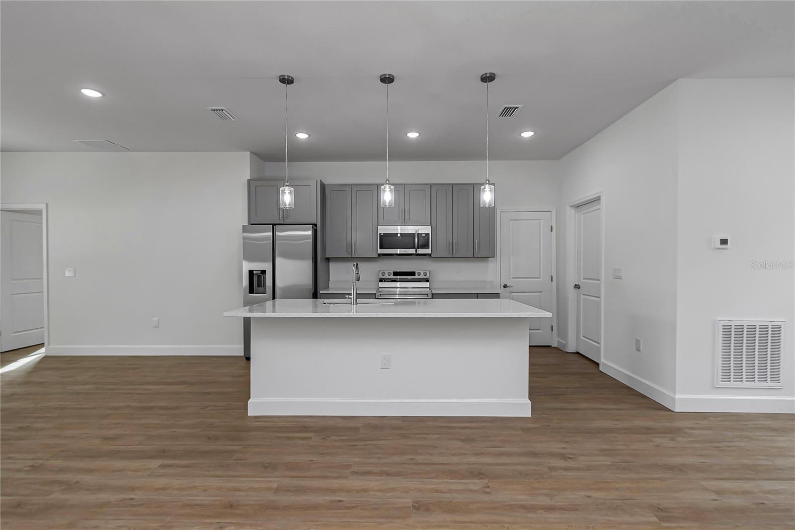 CITRUS SPGS UNIT 03 - Residential