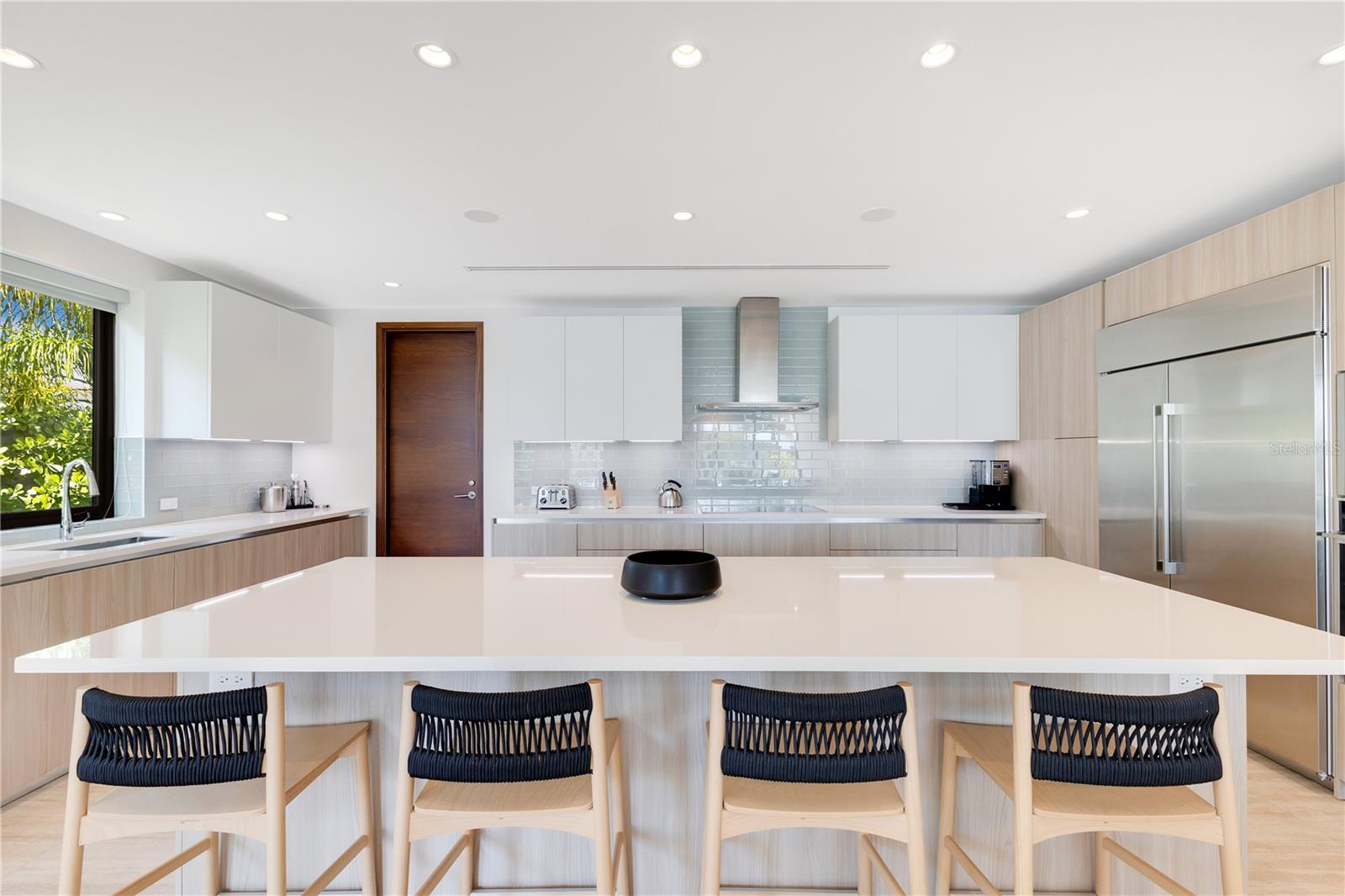 THE ENCLAVE - Residential