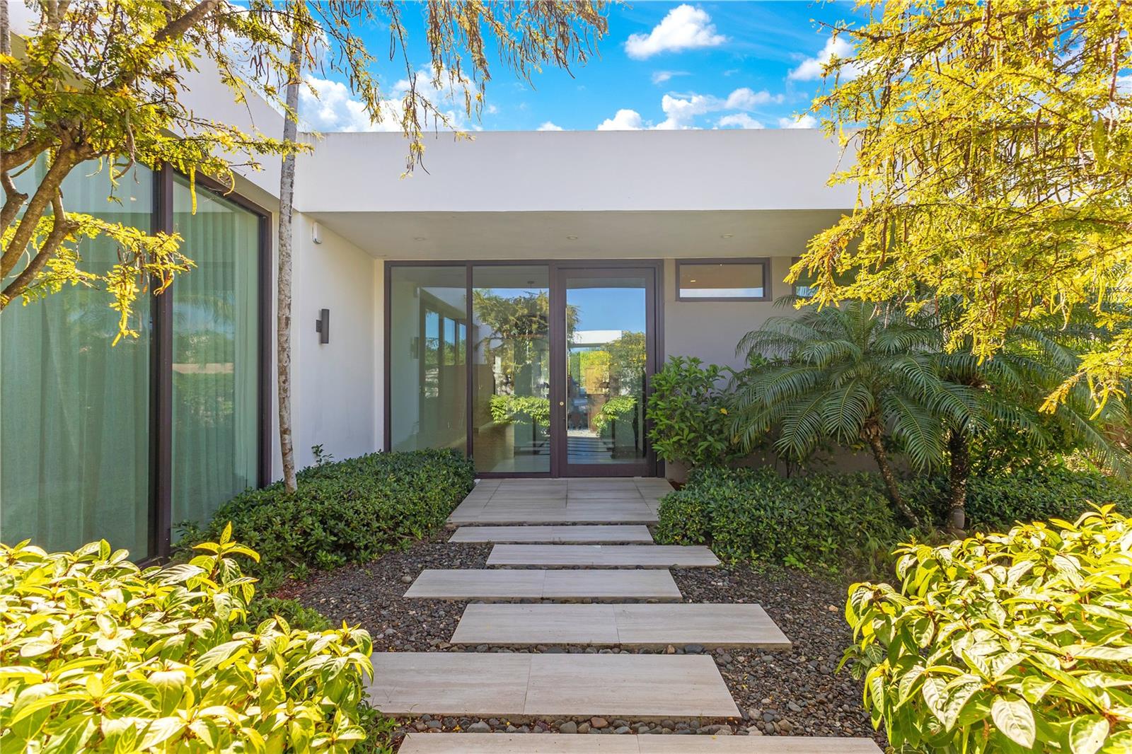 THE ENCLAVE - Residential