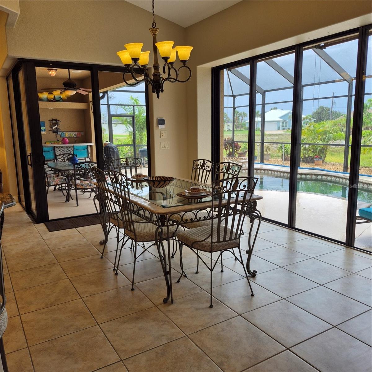 ROTONDA WHITE MARSH - Residential