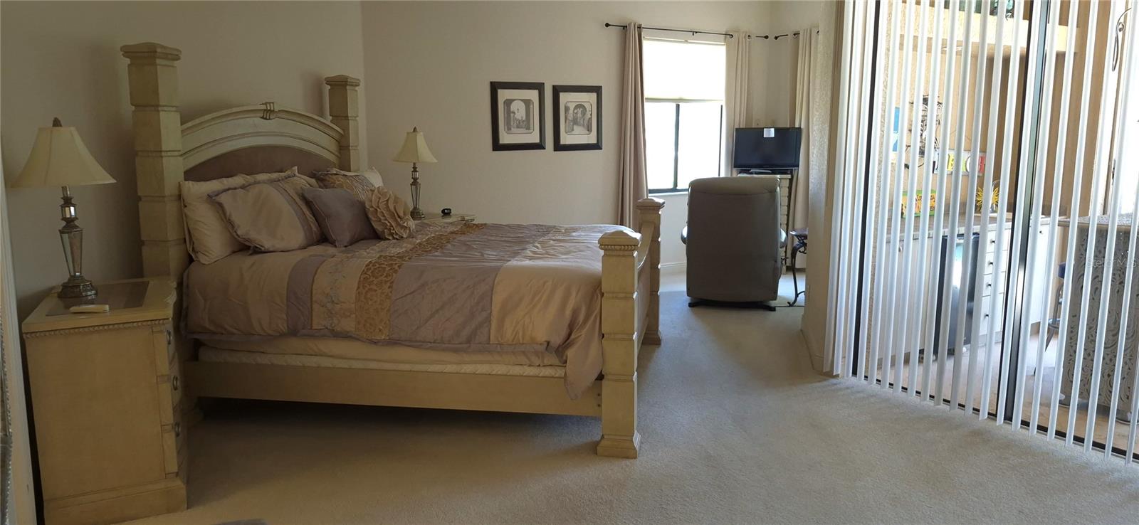 ROTONDA WHITE MARSH - Residential