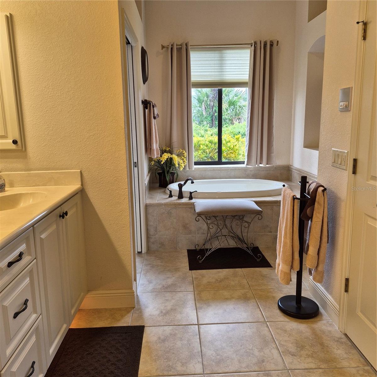 ROTONDA WHITE MARSH - Residential