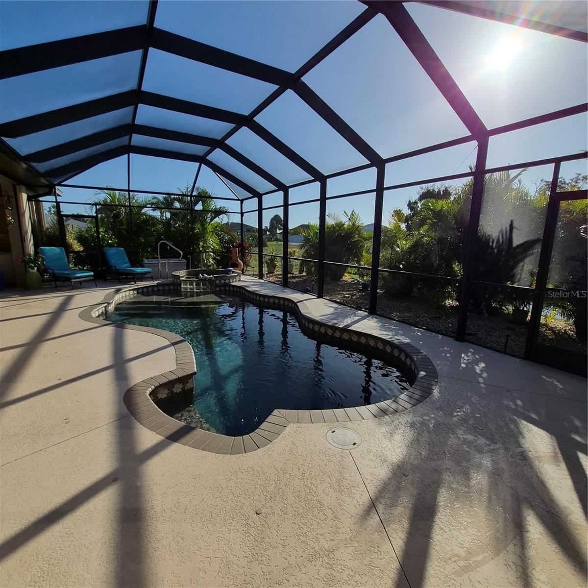 ROTONDA WHITE MARSH - Residential