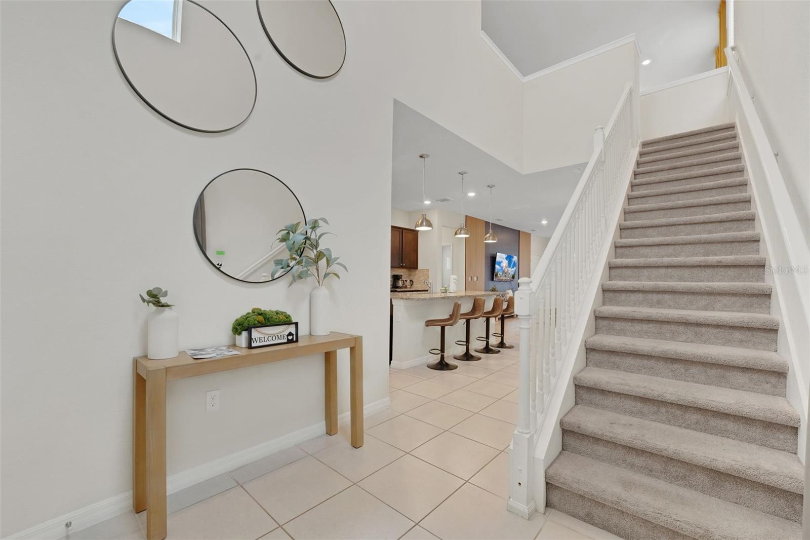 WINDSOR ISLAND RESIDENCE PH 3 - Residential