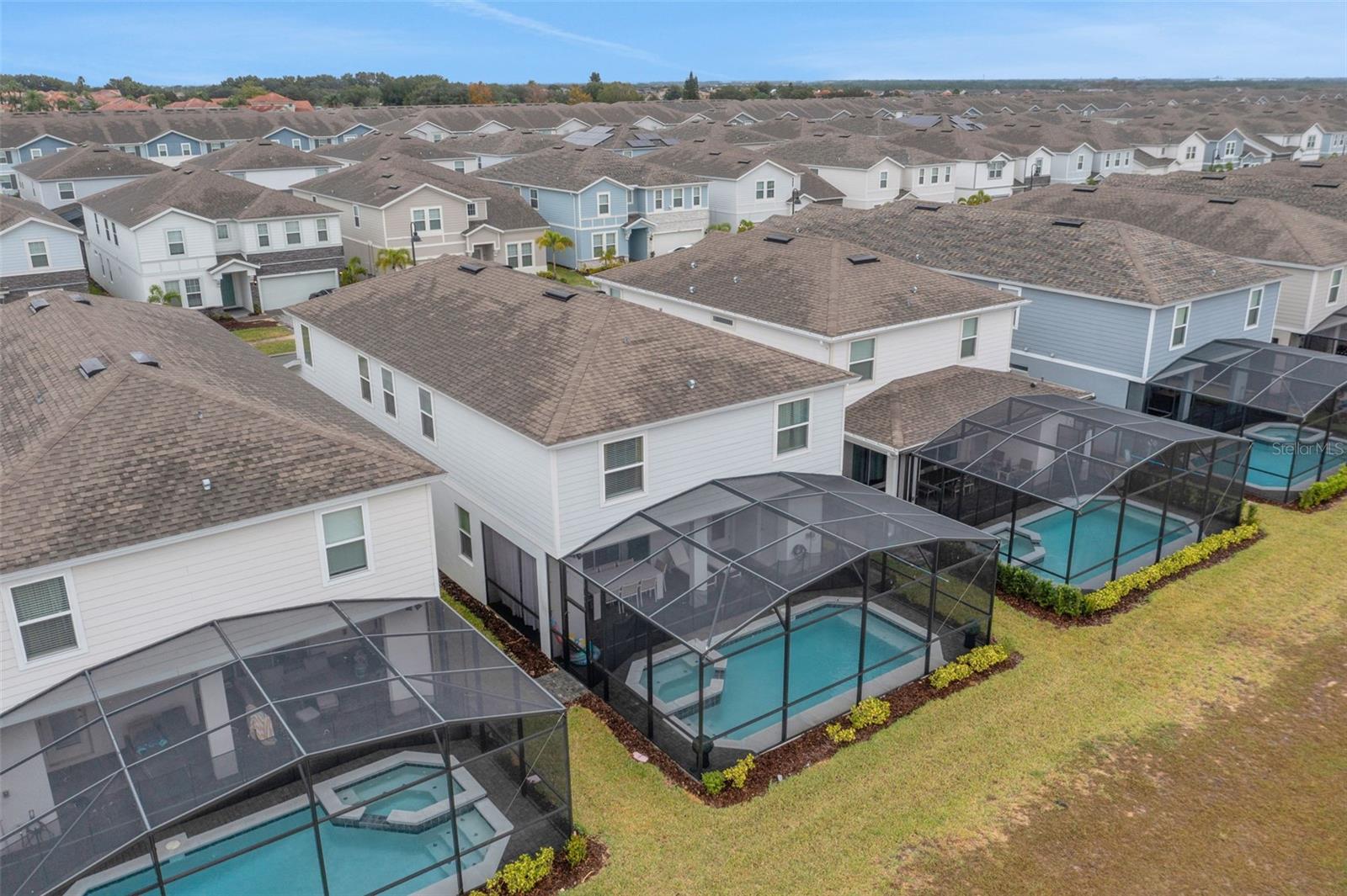 WINDSOR ISLAND RESIDENCE PH 3 - Residential