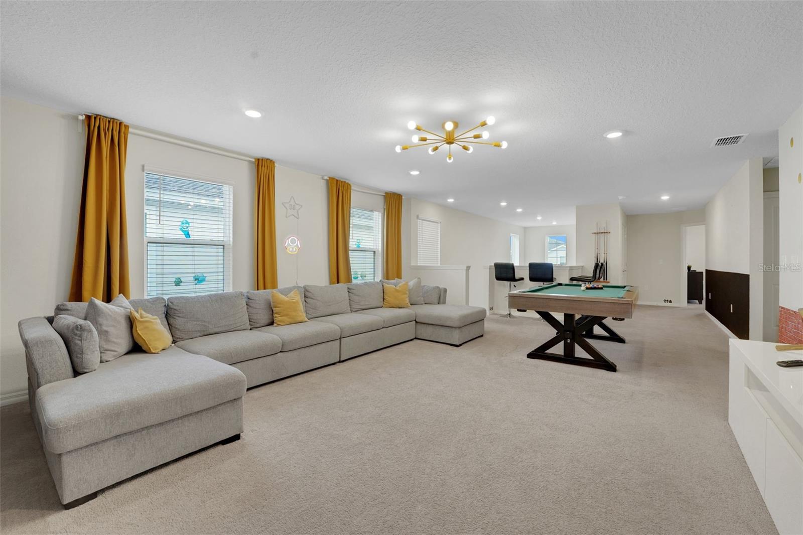 WINDSOR ISLAND RESIDENCE PH 3 - Residential