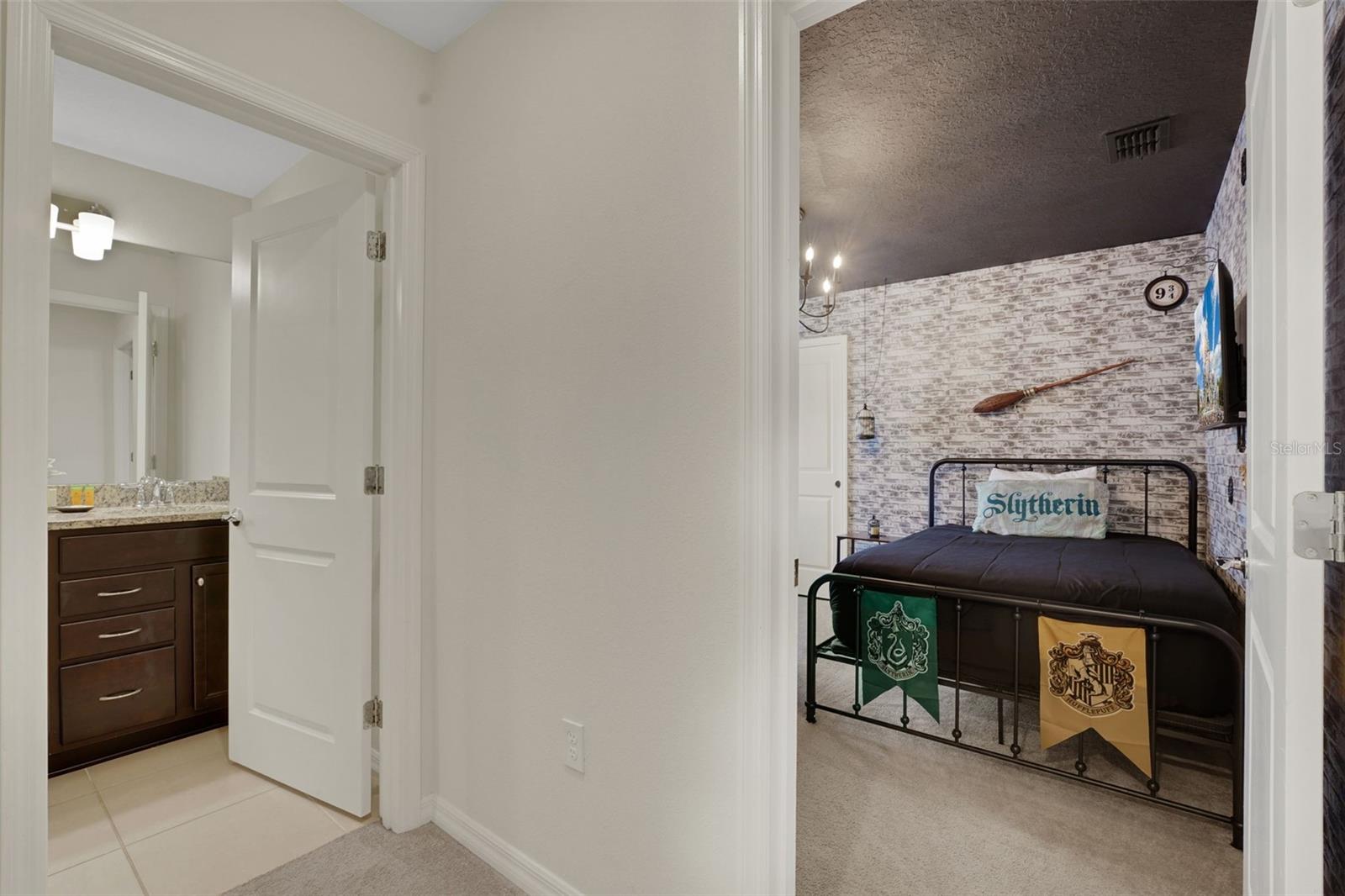 WINDSOR ISLAND RESIDENCE PH 3 - Residential