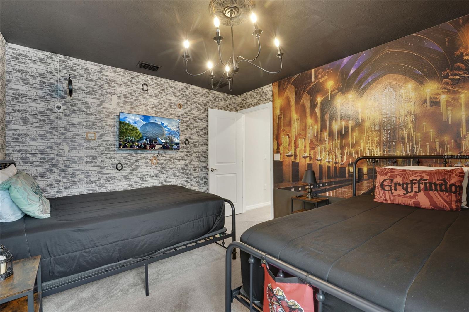 WINDSOR ISLAND RESIDENCE PH 3 - Residential