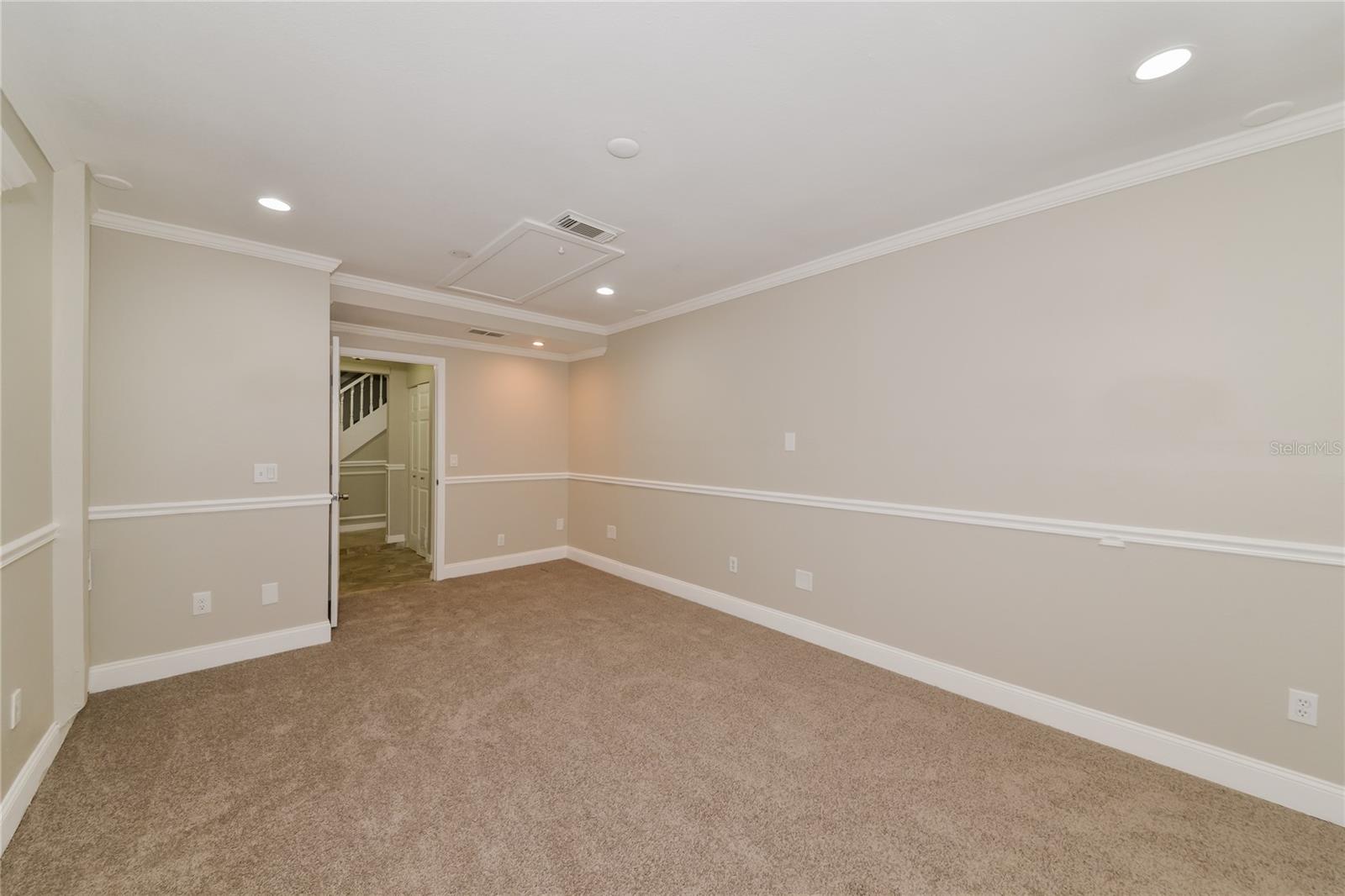 JACKSON HIGHLANDS - Residential Lease