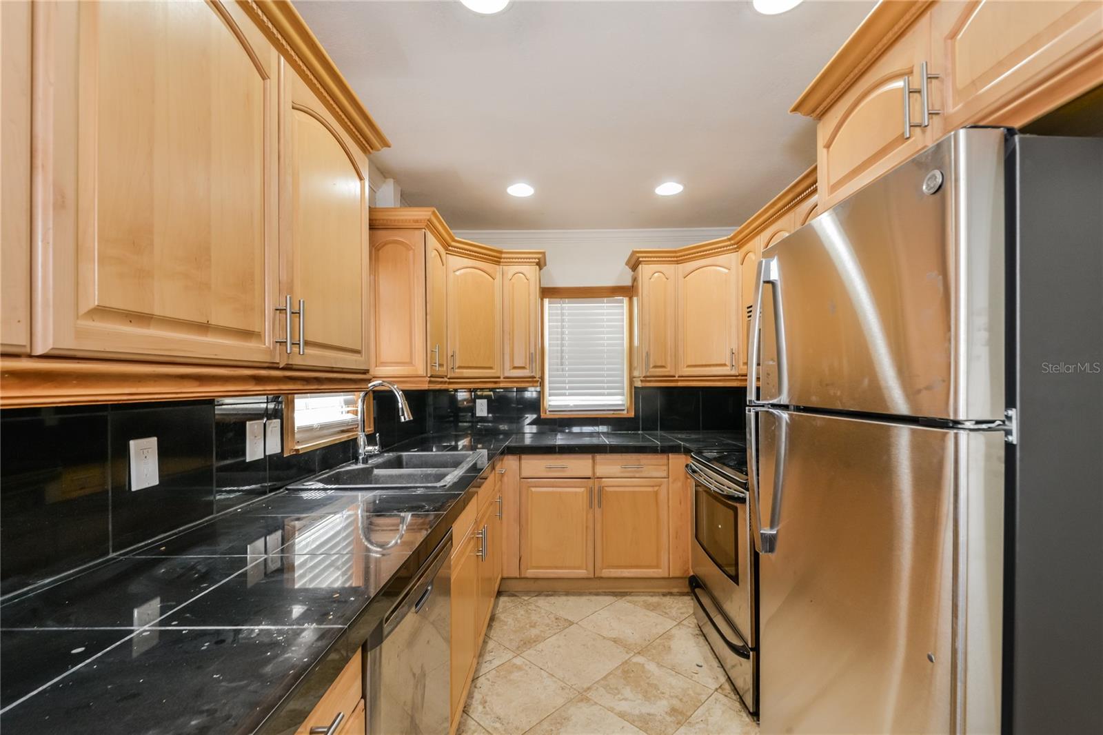 JACKSON HIGHLANDS - Residential Lease