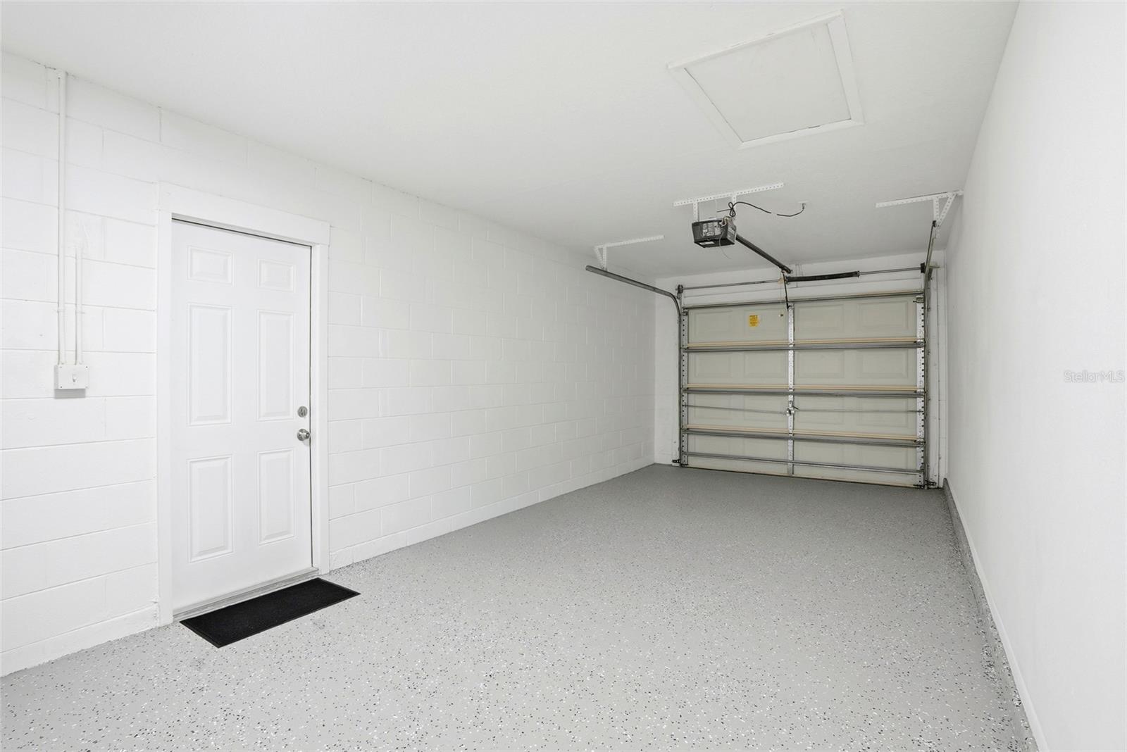 TAYLOR LAKE SUB - Residential