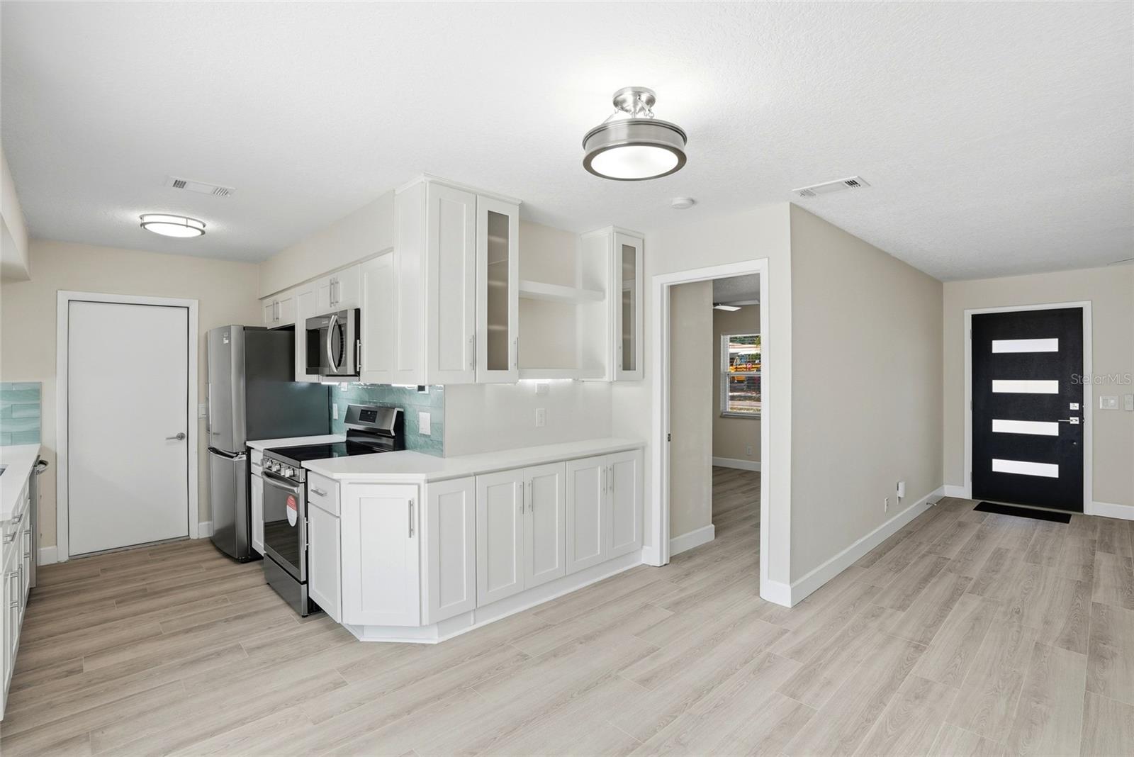 TAYLOR LAKE SUB - Residential