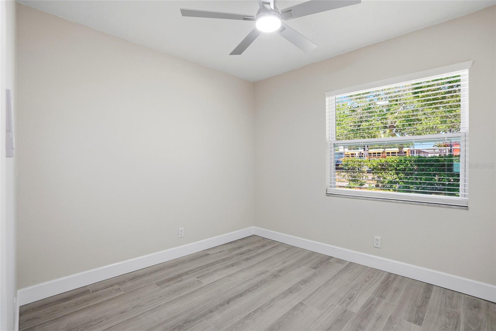 TAYLOR LAKE SUB - Residential